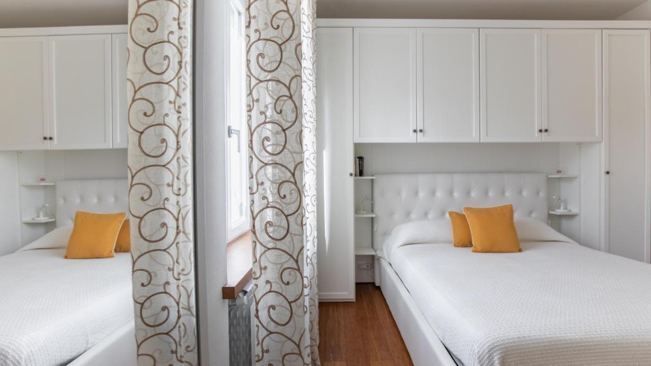 Elena House White Apartment Βιαρέτζιο Εξωτερικό φωτογραφία